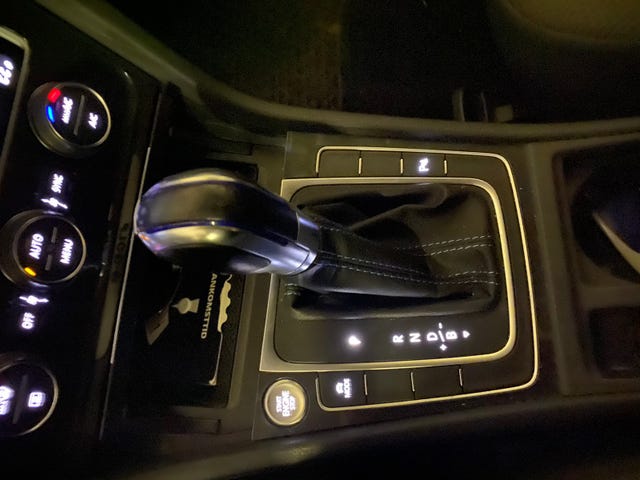 WVWZZZAUZK8914603 2019 VOLKSWAGEN GOLF-2