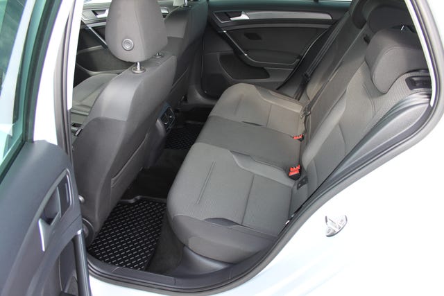 2019 VOLKSWAGEN GOLF - 7