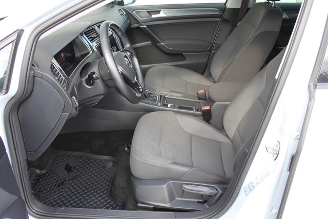 WVWZZZAUZK8903073 2019 VOLKSWAGEN GOLF-4