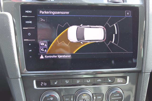 2019 VOLKSWAGEN GOLF - 23