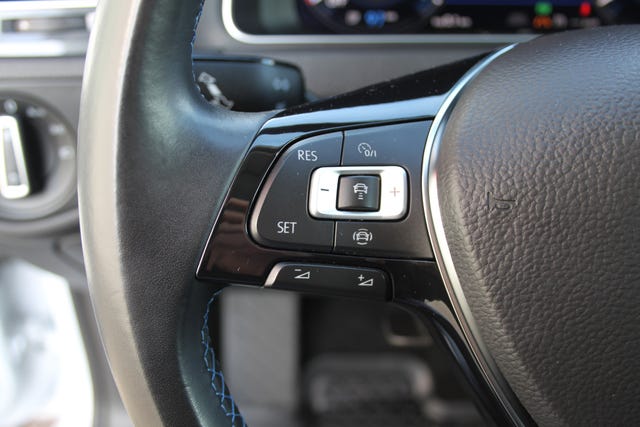2019 VOLKSWAGEN GOLF - 29