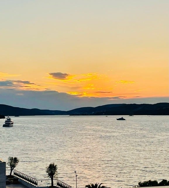 Fra balkongen i solnedgang Galleribilde
