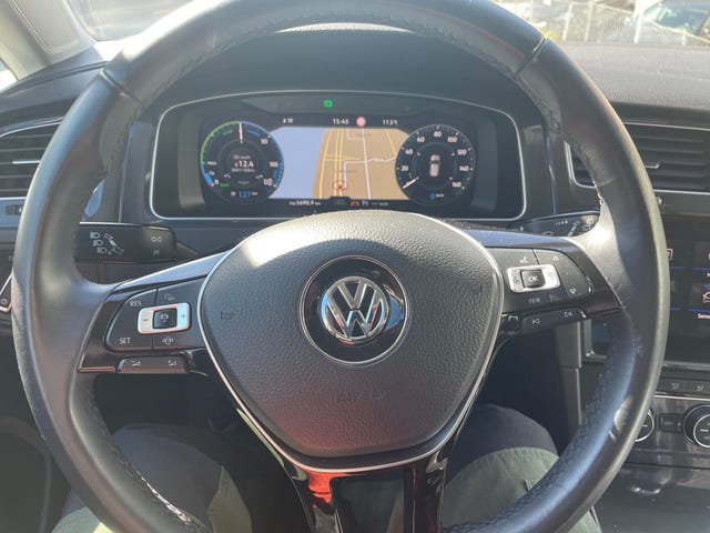 WVWZZZAUZK8909248 2019 VOLKSWAGEN GOLF-2