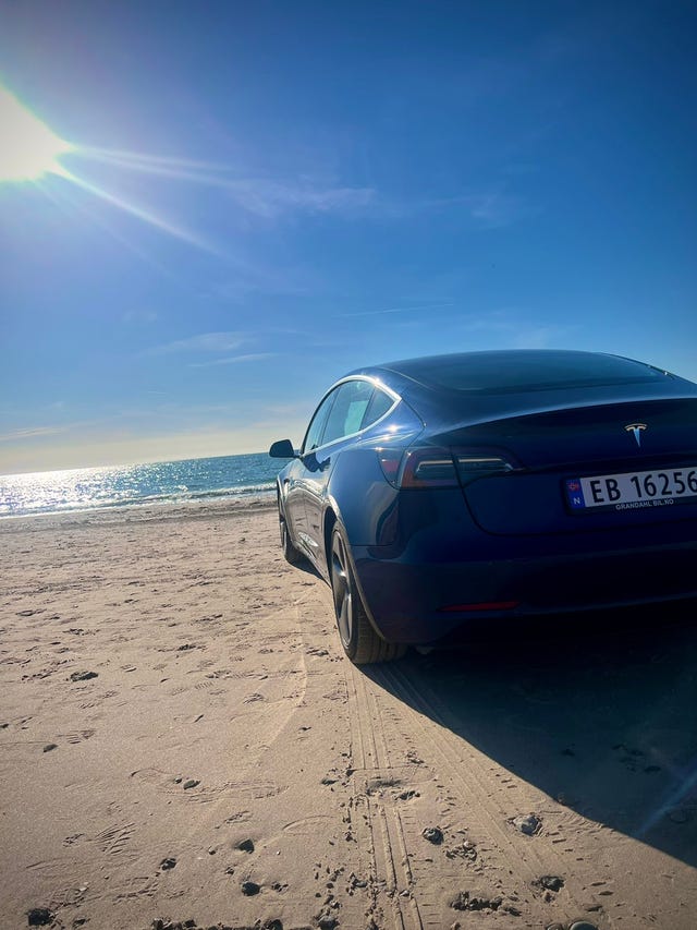 5YJ3E7EA6KF376537 2019 TESLA MODEL 3-1