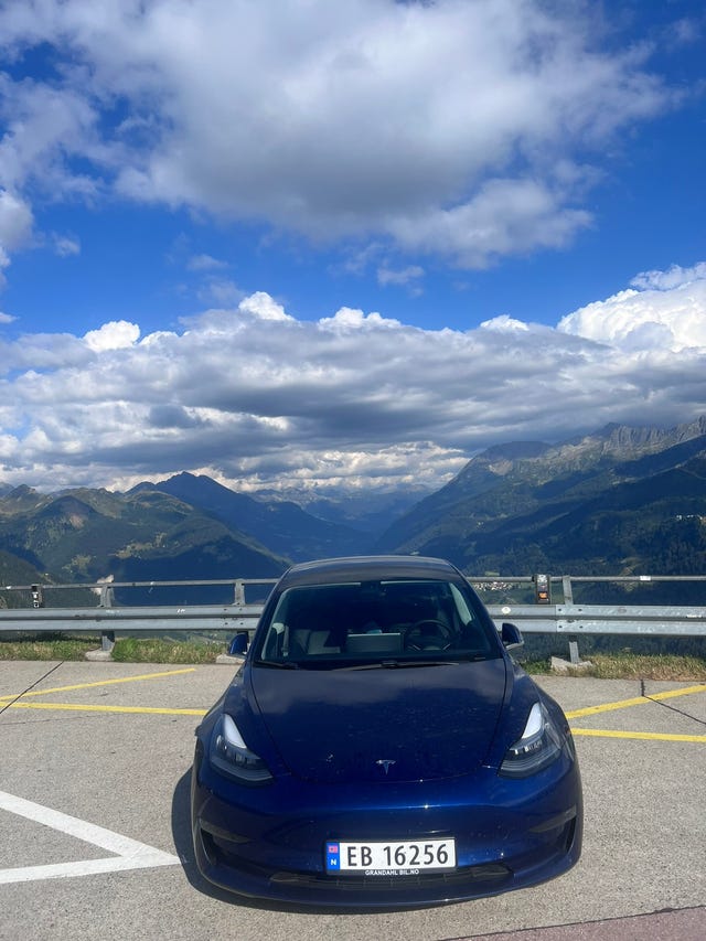 5YJ3E7EA6KF376537 2019 TESLA MODEL 3-5