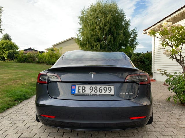 5YJ3E7EB4MF840369 2021 TESLA MODEL 3-1
