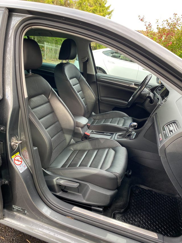 2019 VOLKSWAGEN GOLF - 13