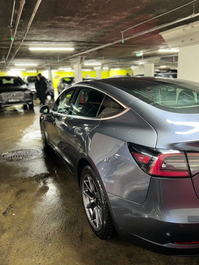 5YJ3E7EB3KF316322 2019 TESLA MODEL 3-1