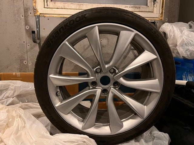 2019 TESLA MODEL 3 - 32