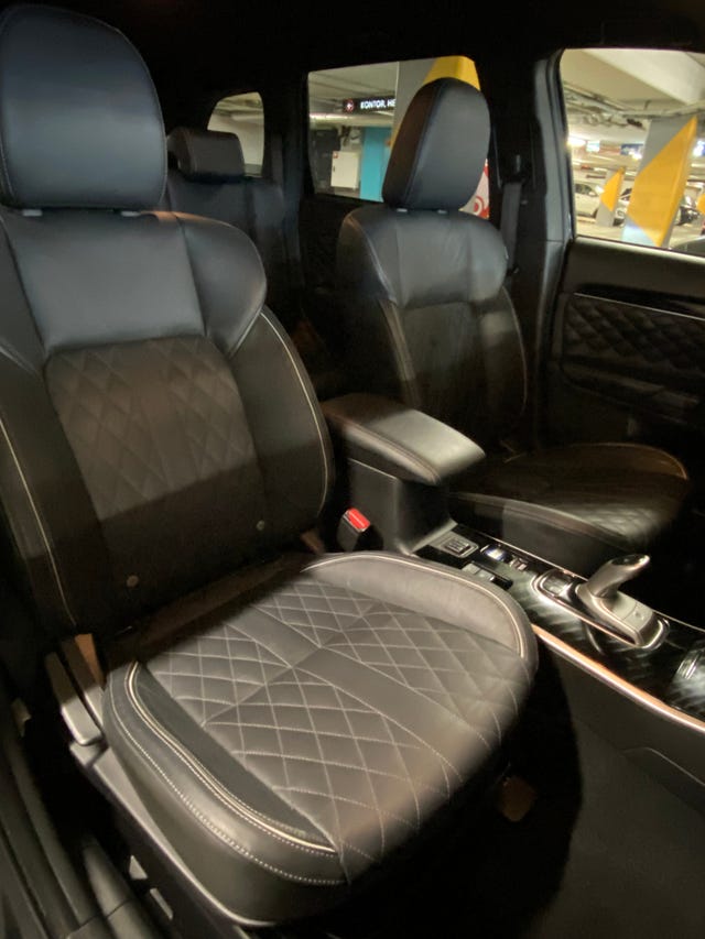 2020 MITSUBISHI OUTLANDER - 14