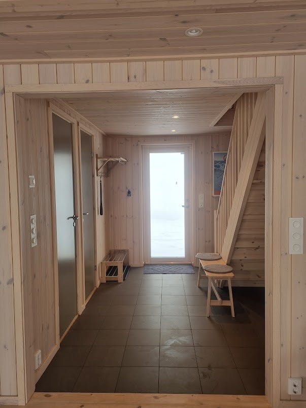 Gang mot inngangsdør Galleribilde