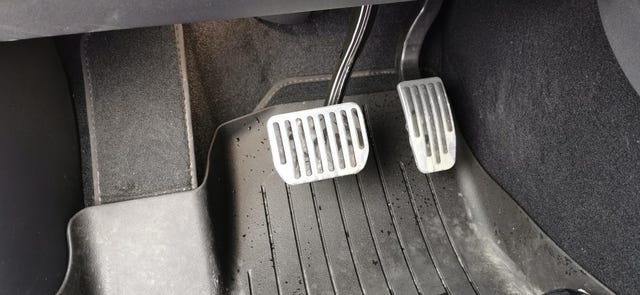 LRW3E7EB7NC606030 2022 TESLA MODEL 3-5