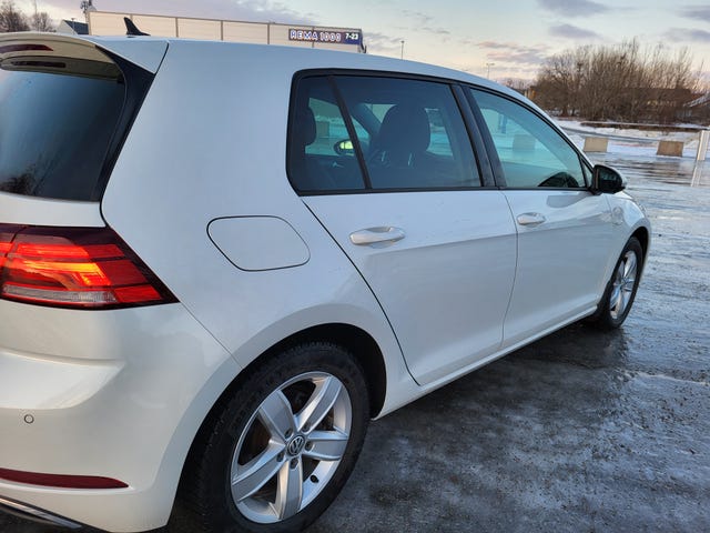 WVWZZZAUZJ8904123 2018 VOLKSWAGEN GOLF-5