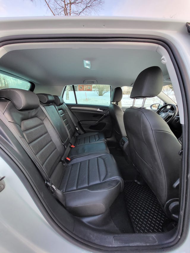 2018 VOLKSWAGEN GOLF - 17