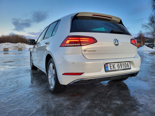 2018 VOLKSWAGEN GOLF - 8