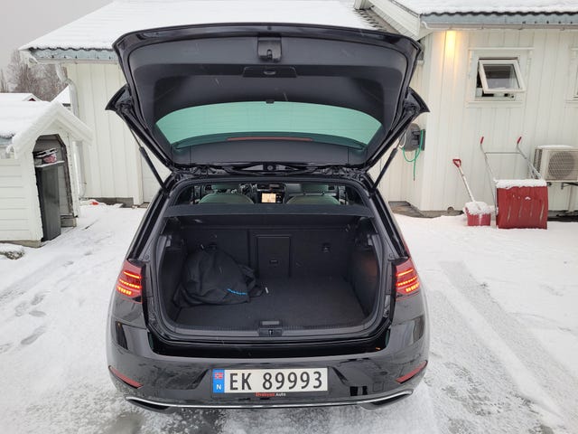 WVWZZZAUZJ8907398 2018 VOLKSWAGEN GOLF-5