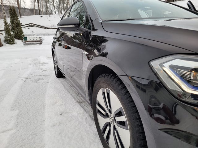 2018 VOLKSWAGEN GOLF - 12