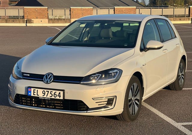 WVWZZZAUZH8950205 2018 VOLKSWAGEN GOLF-0