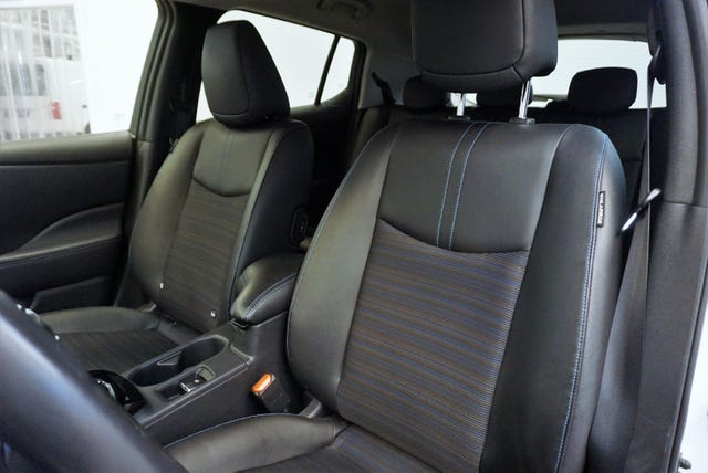 2019 NISSAN LEAF - 9