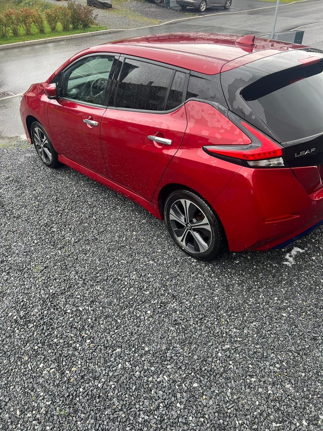 SJNFAAZE1U0147270 2021 NISSAN LEAF-1