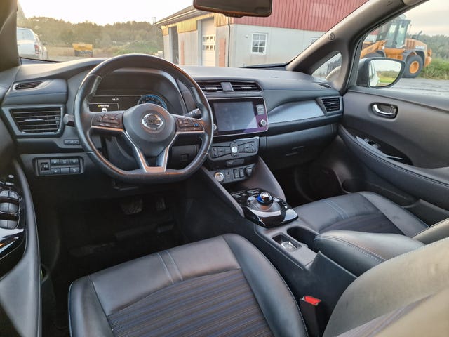 2021 NISSAN LEAF - 15