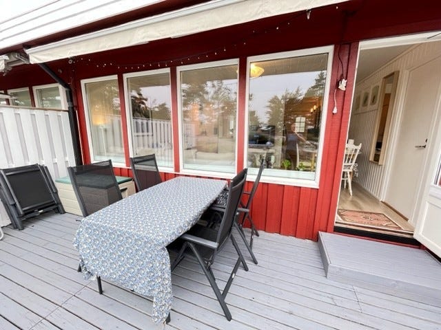 Terrasse m spiseplass Galleribilde