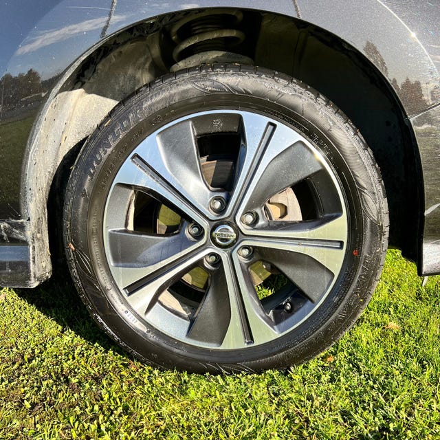 2021 NISSAN LEAF - 11