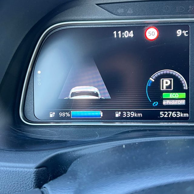 2021 NISSAN LEAF - 21