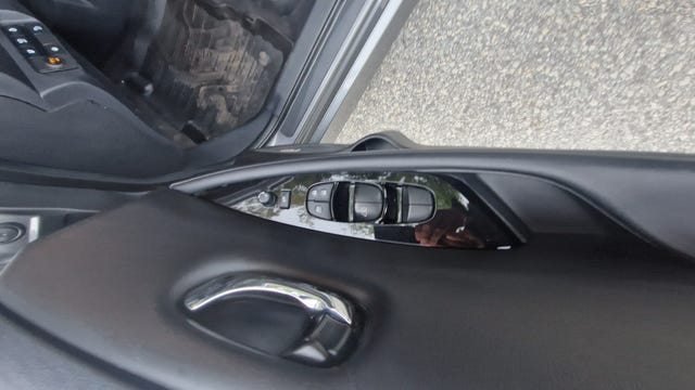 2019 NISSAN LEAF - 9