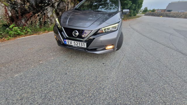 SJNFAAZE1U0054366 2019 NISSAN LEAF-4