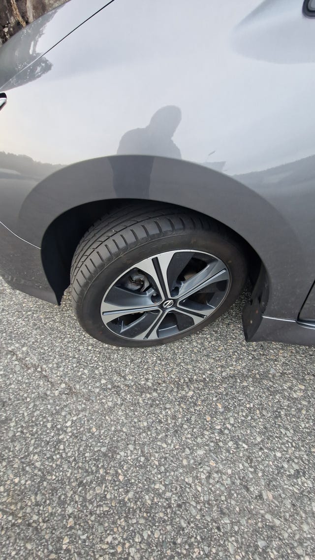 2019 NISSAN LEAF - 13