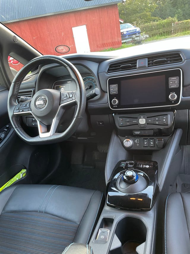 2019 NISSAN LEAF - 15