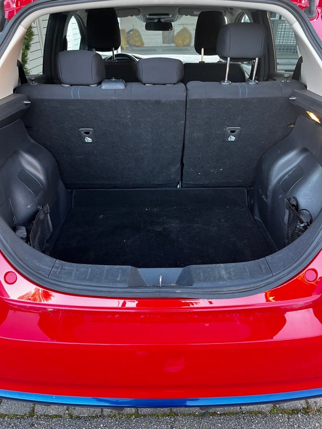 2019 NISSAN LEAF - 8