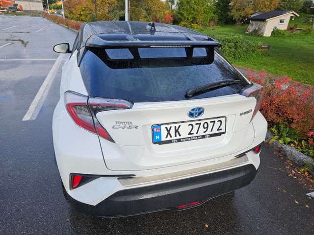 NMTKZ3BX50R207621 2018 TOYOTA C-HR-4