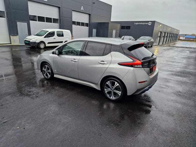 SJNFAAZE1U0073165 2019 NISSAN LEAF-4