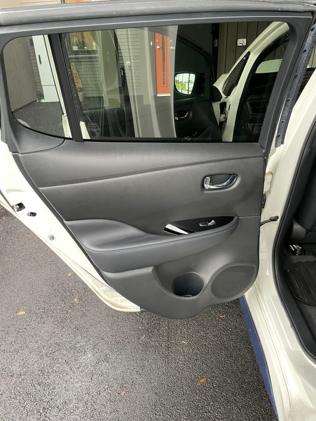 2019 NISSAN LEAF - 18