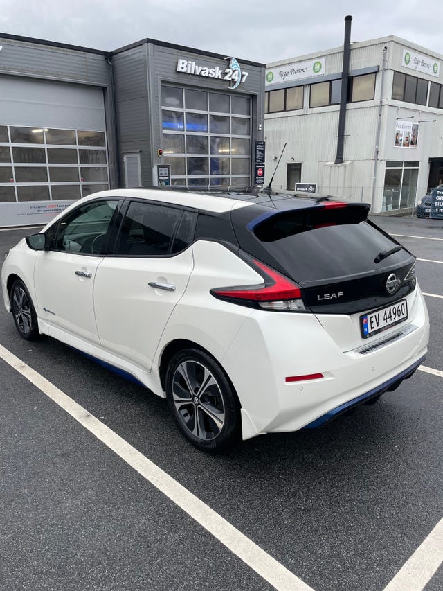 SJNFAAZE1U0043641 2019 NISSAN LEAF-4