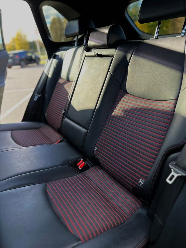 2021 TOYOTA RAV4 - 9