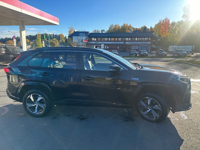 JTMGBRFV30D030070 2021 TOYOTA RAV4-2
