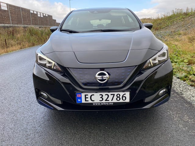 2021 NISSAN LEAF - 16