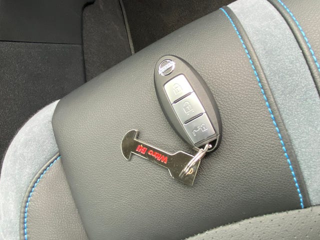 2021 NISSAN LEAF - 30