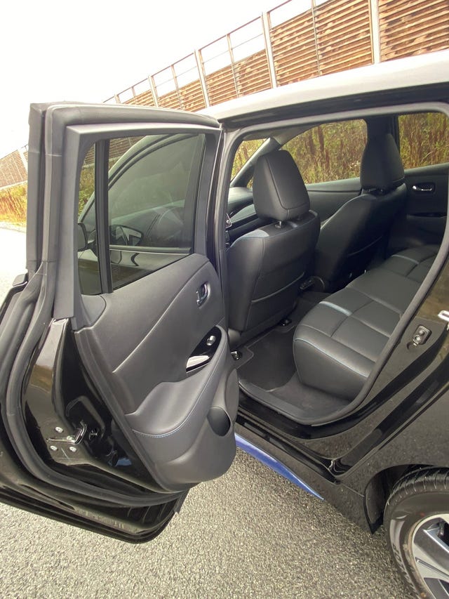 2021 NISSAN LEAF - 19