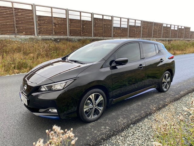2021 NISSAN LEAF - 9