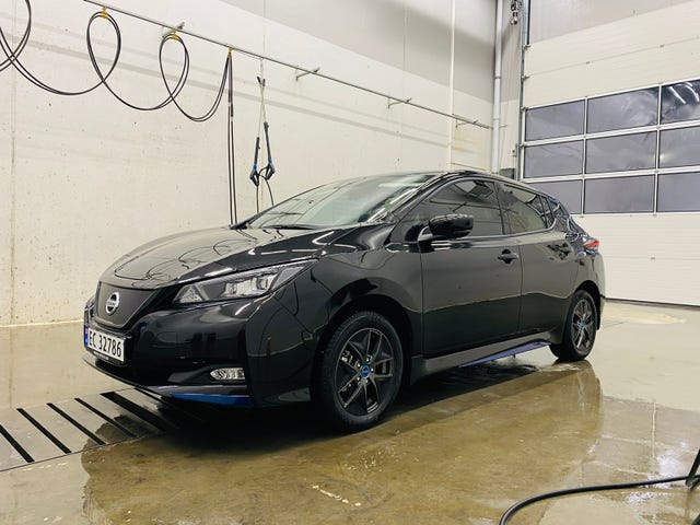 2021 NISSAN LEAF - 35