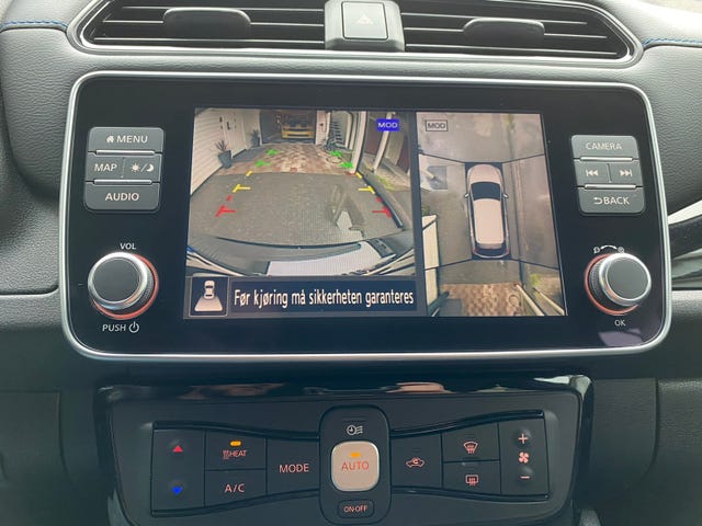 2021 NISSAN LEAF - 31