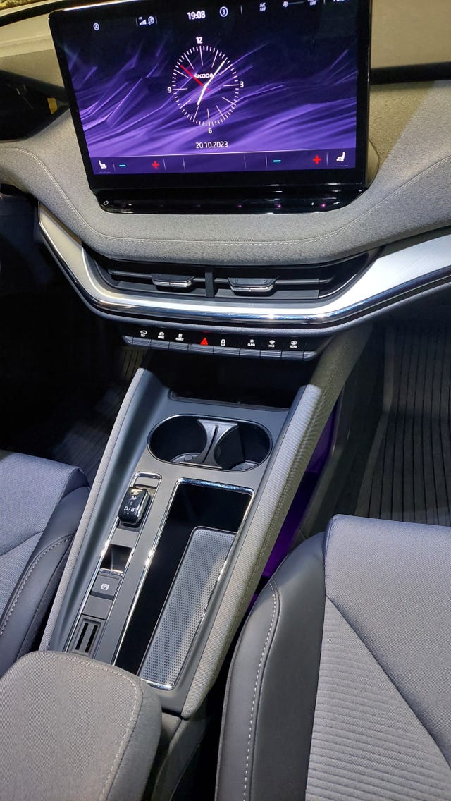 2022 SKODA ENYAQ - 10