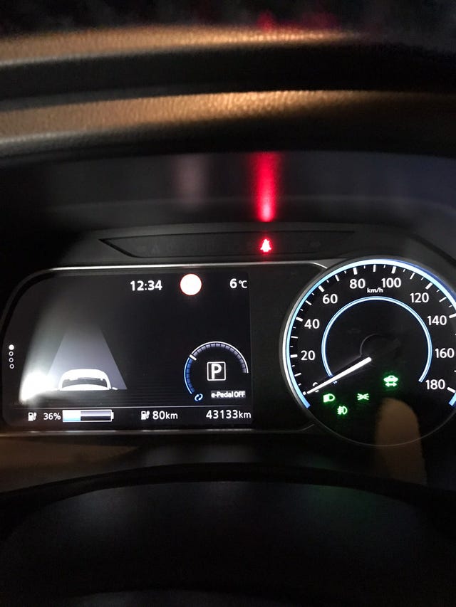 2019 NISSAN LEAF - 13