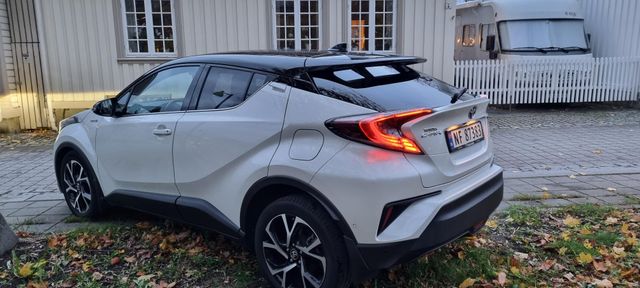 2018 TOYOTA C-HR - 6