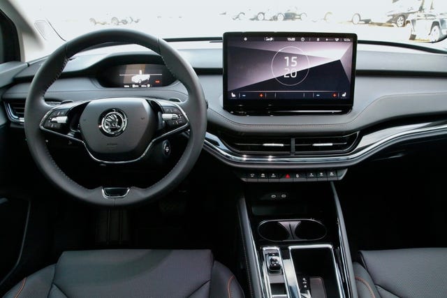 2022 SKODA ENYAQ - 11