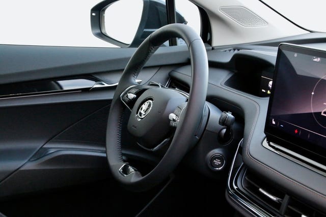 2022 SKODA ENYAQ - 22